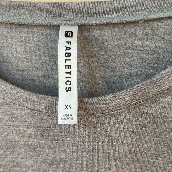 Fabletics grey shirt dress - Picture 4 of 5